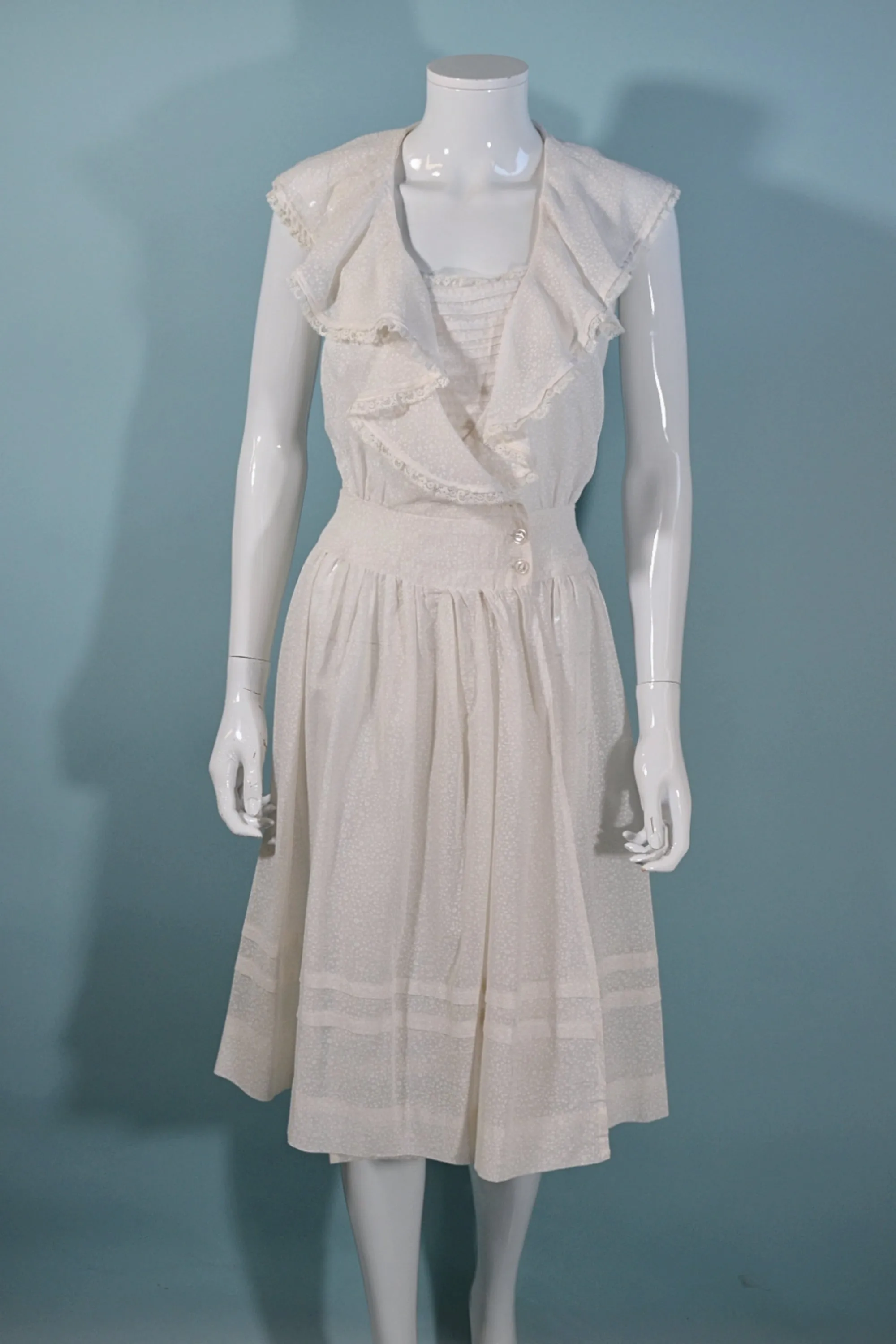 SOLD White Ruffle Neckline, Sleveless Wrap Dress   Sash Tie at Back 28" Waist