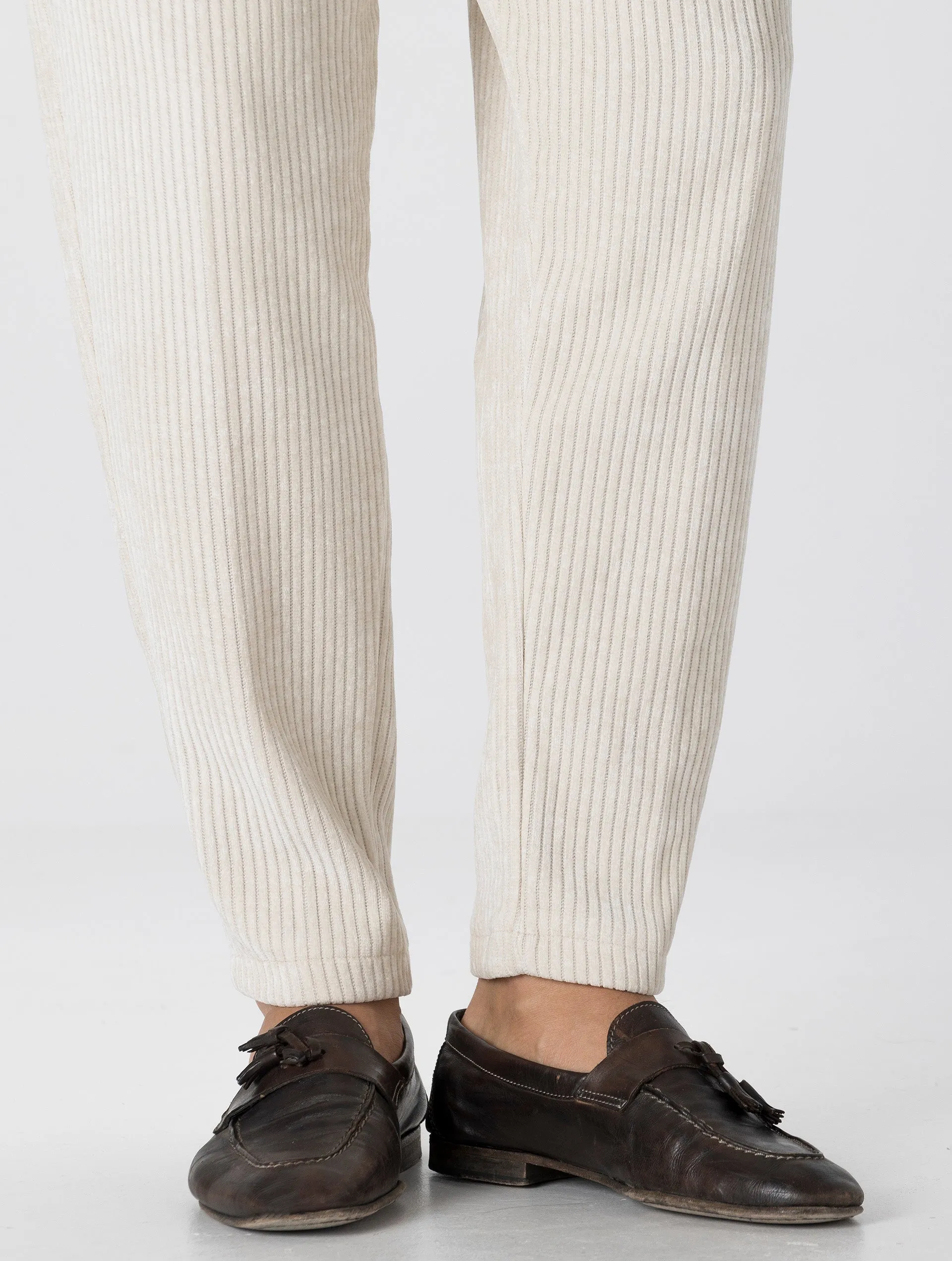 VELVET CASUAL PANTS IN CREAM