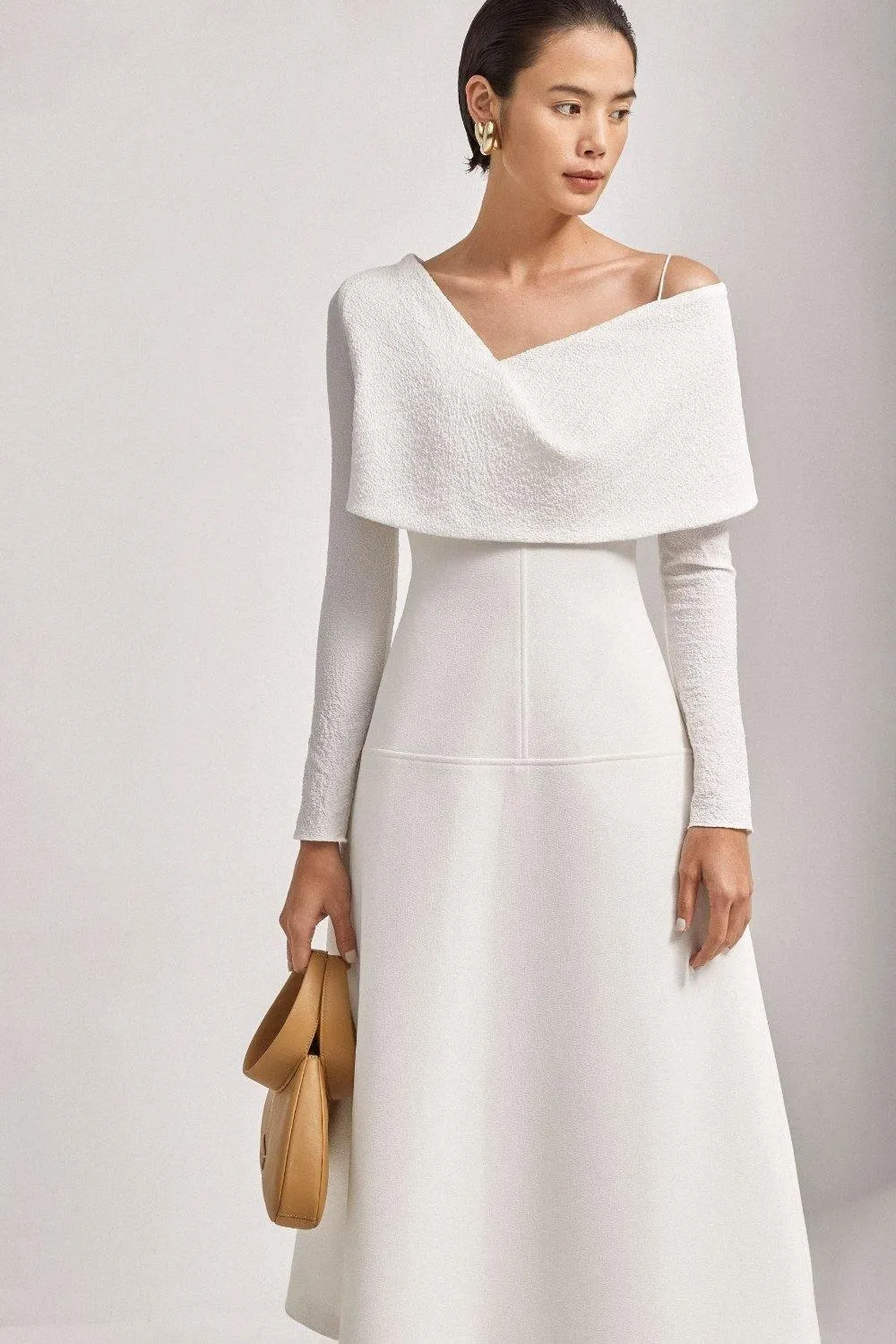 White Cape neckline midi dress - Rose