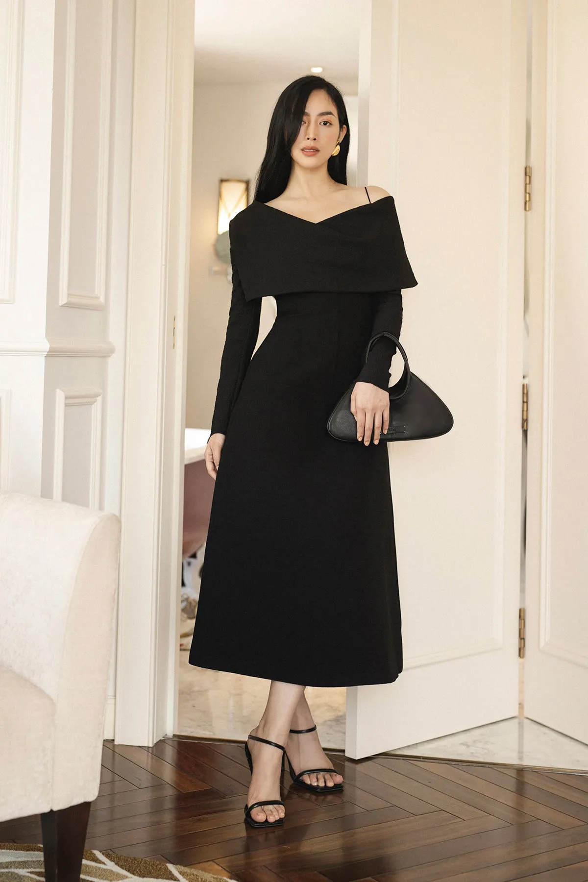 White Cape neckline midi dress - Rose