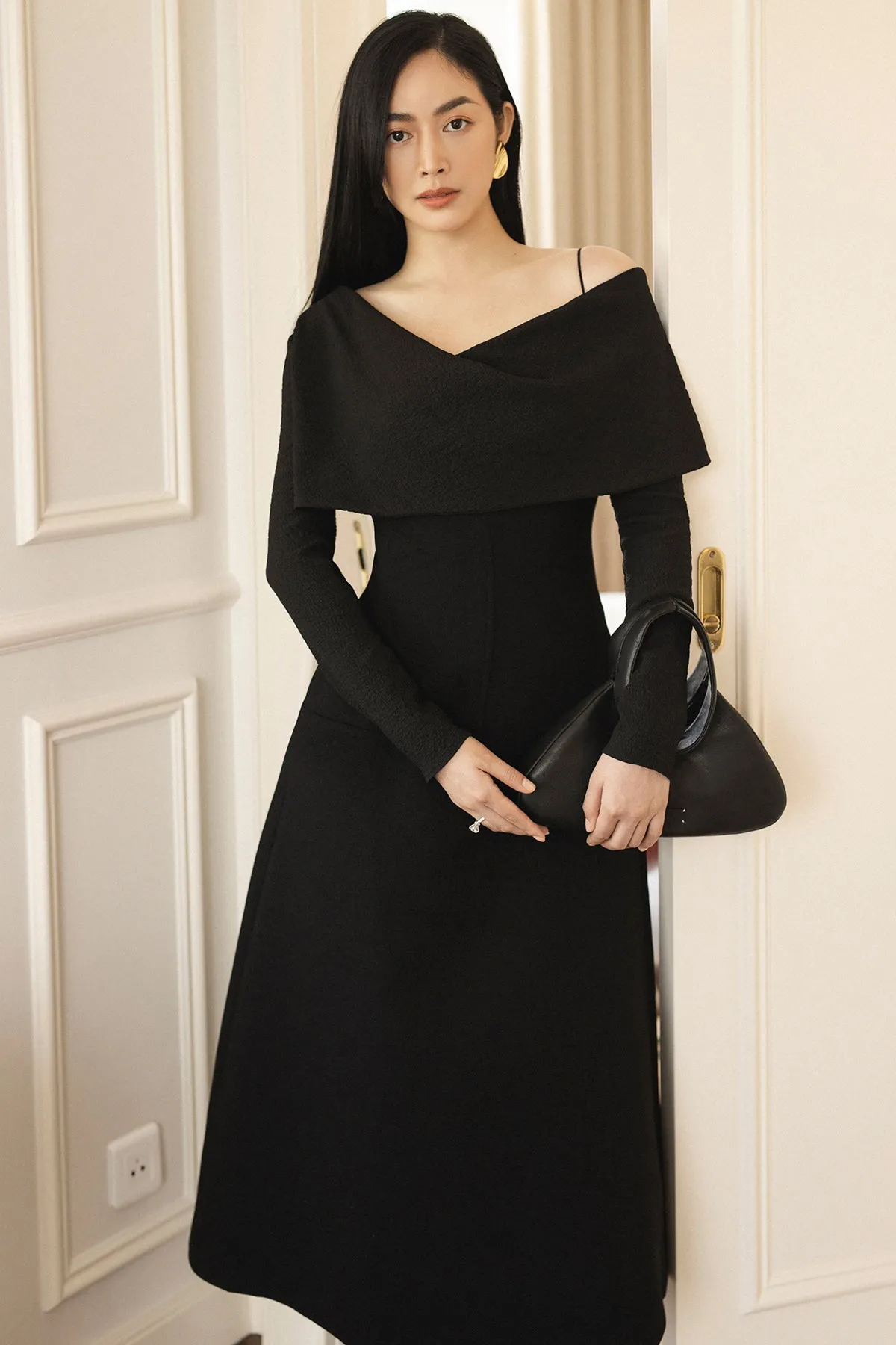 White Cape neckline midi dress - Rose